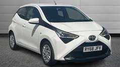 White Used 2019 Toyota Aygo X-play Hatchback | £9,995 (Fair price)