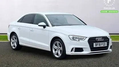Usado Audi A3 Sport 116 HP (85 kW) 2018 Branco Sedan