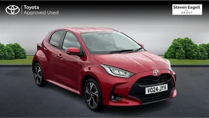 Used 2025 Toyota Yaris Hybrid Design Hatchback | £20,842 (Fair price)