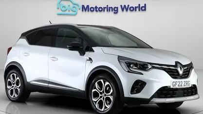 White Used 2022 Renault Captur SE SUV | £13,700 (Fair price)