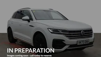 White Used 2023 VW Touareg R-line SUV | £40,920 (Fair price)