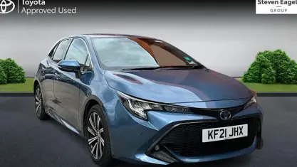 Used Toyota Corolla Design 122 HP (89 kW) 2021 Blue Hatchback