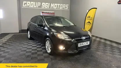Used Ford Focus Zetec 125 HP (91 kW) 2013 Black Hatchback