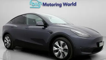Used Tesla Model Y Long Range AWD 286 kW (389 HP) 2025 SUV