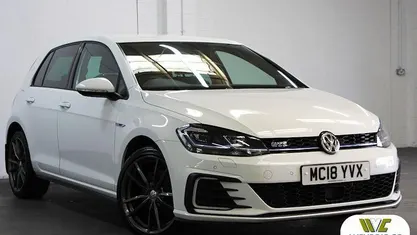 Used VW Golf VII Advance 204 HP (150 kW) 2020 Hatchback