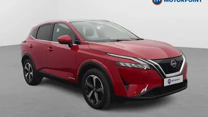 Used Nissan Qashqai N-Connecta 190 HP (139 kW) 2023 Red SUV