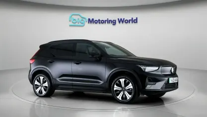 Used Volvo XC40 Core 300 kW (408 HP) 2022 Black SUV