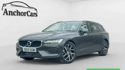 Used Volvo V60 Momentum 250 HP (183 kW) 2019 Estate