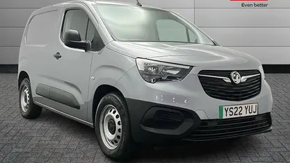 Used 2022 Vauxhall Combo MPV | £14,028 (Fair price)