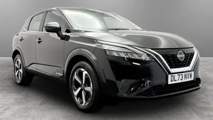 Używany Nissan Qashqai Acenta Premium 190 KM (139 kW) 2023 SUV