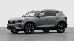 Vapour grey New 2025 Volvo XC40 Ultra SUV | £45,810 (Fair price)