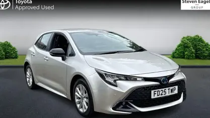 Used Toyota Corolla 140 HP (102 kW) 2026 Hatchback