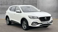 White Used 2022 MG HS Excite SUV | £14,990 (Fair price)