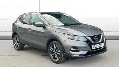 Used Nissan Qashqai N-Connecta 140 HP (102 kW) 2020 Grey SUV