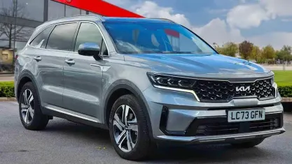 Used Kia Sorento Vision 265 HP (194 kW) 2023 Grey SUV