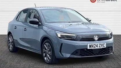 Used Vauxhall Corsa Design Edition 101 HP (74 kW) 2023 Hatchback