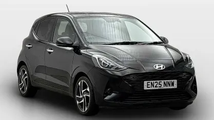 Used Hyundai i10 Premium 63 HP (46 kW) 2025 Black Hatchback