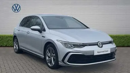 Begagnad VW Golf VIII R-line 150 HK (110 kW) 2022 Halvkombi
