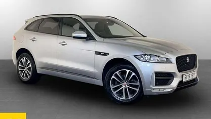 Used 2019 Jaguar F-Pace R-Sport SUV | £18,495 (Fair price)