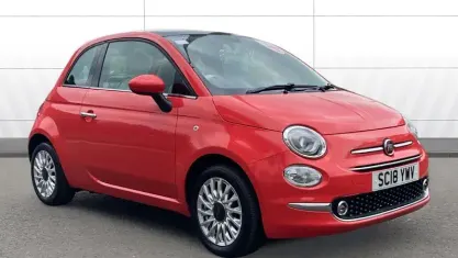 Begagnad Fiat 500 Lounge 69 HK (50 kW) 2019 Halvkombi
