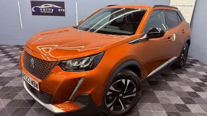 Used Peugeot e-2008 Allure+ 100 kW (136 HP) 2023 Orange SUV