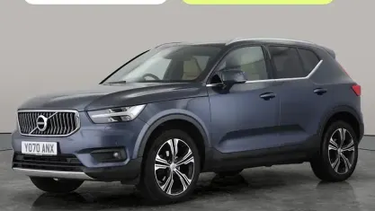 Used Volvo XC40 Inscription 163 HP (119 kW) 2021 Blue SUV