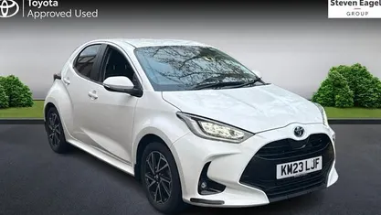 Used Toyota Yaris Hybrid Design 116 HP (85 kW) 2025 Hatchback