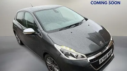 Used 2016 Peugeot 208 Allure Hatchback | £5,050 (Fair price)