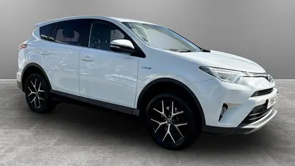 Used Toyota RAV4 197 HP (144 kW) 2016 SUV