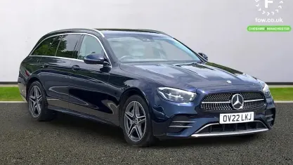 Used Mercedes E300 AMG line 306 HP (225 kW) 2022 Blue Estate