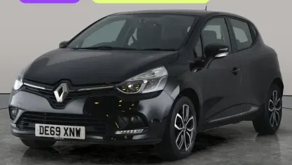 Used Renault Clio Play 90 HP (66 kW) 2019 Black Hatchback