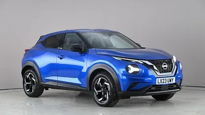 Used Nissan Juke N-Connecta 114 HP (83 kW) 2023 Blue SUV