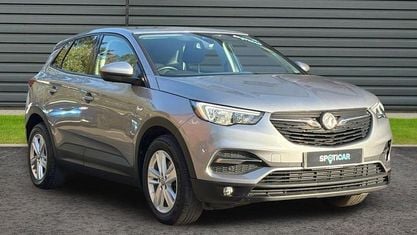 Używany Vauxhall Grandland X S 131 KM (96 kW) 2019 Szary SUV