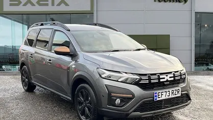 Used 2025 Dacia Jogger Extreme MPV | £19,195 (Fair price)