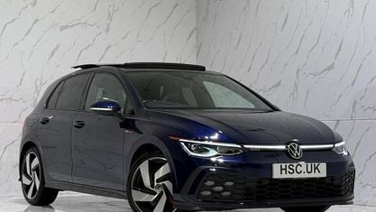 Second-hand VW Golf VIII GTI 245 CP (180 kW) 2024 Hatchback