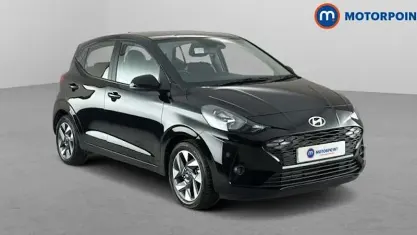 Used Hyundai i10 Advanced 63 HP (46 kW) 2025 Black Hatchback