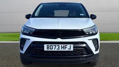 Used Vauxhall Crossland 131 HP (96 kW) 2023 White SUV