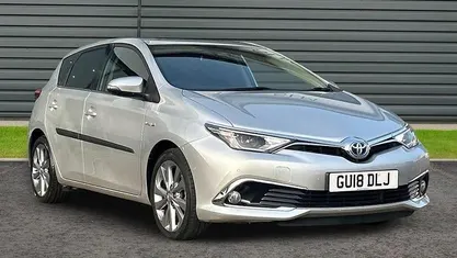 Used Toyota Auris Hybrid 136 HP (100 kW) 2019 Hatchback