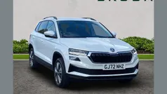 White Used 2022 Skoda Karoq SE Drive SUV | £19,449 (Fair price)