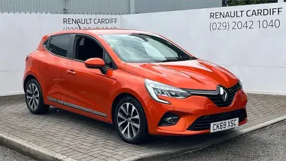 Used Renault Clio SE 101 HP (74 kW) 2020 Orange  Hatchback