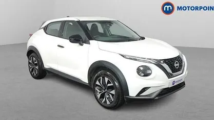 White Used 2025 Nissan Juke Acenta Premium SUV | £18,199 (Fair price)