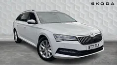 White Used 2022 Skoda Superb SE Estate | £22,500 (Fair price)
