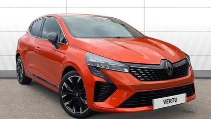 Used Renault Clio V Techno 90 HP (66 kW) 2024 Orange Hatchback