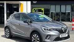 Metallic oyster grey Used 2021 Renault Captur Version S SUV | £13,111 (Fair price)