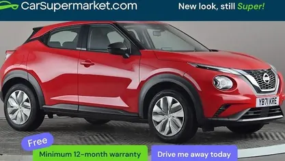 Usado Nissan Juke Acenta 114 HP (83 kW) 2022 Vermelho SUV