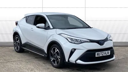 Used Toyota C-HR Design 122 HP (89 kW) 2022 White SUV