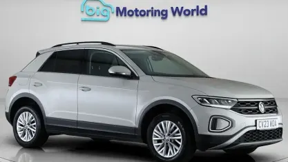 Begagnad VW T-Roc S 150 HK (110 kW) 2023 Grå SUV