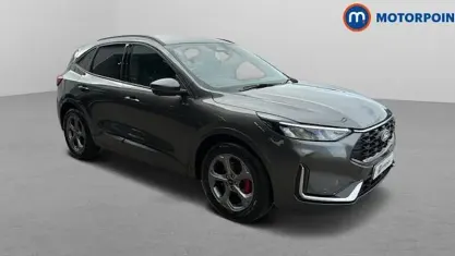 Usado Ford Kuga ST-Line 183 HP (134 kW) 2025 Cinzento SUV