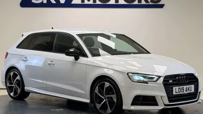 Used Audi S3 Sportback Black Edition 300 HP (220 kW) 2019 White Hatchback