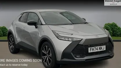 Used Toyota C-HR Design 140 HP (102 kW) 2026 SUV